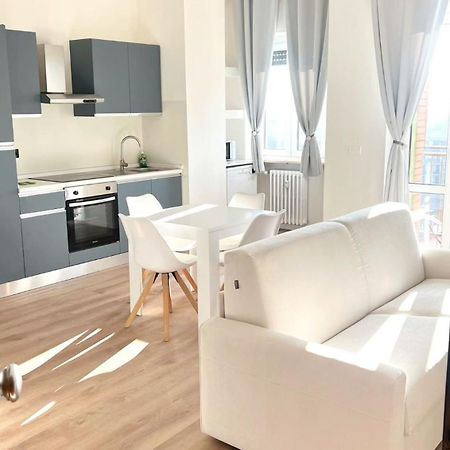 Sky Top Apartment Biella Gaglianico Bagian luar foto