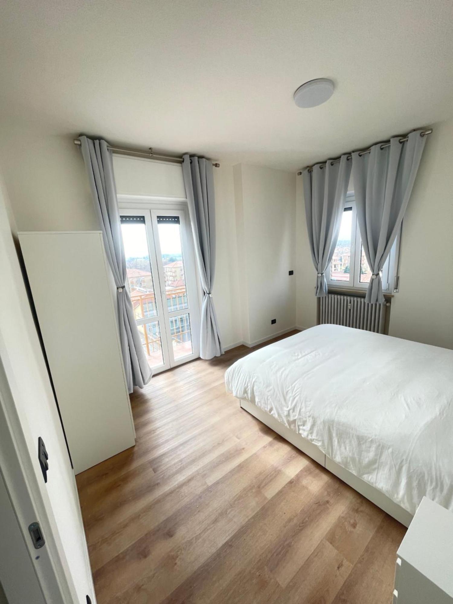 Sky Top Apartment Biella Gaglianico Bagian luar foto