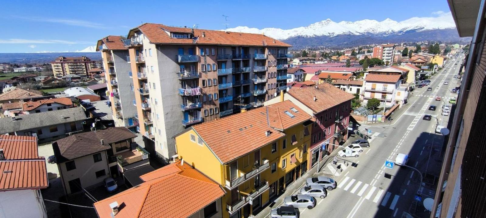 Sky Top Apartment Biella Gaglianico Bagian luar foto