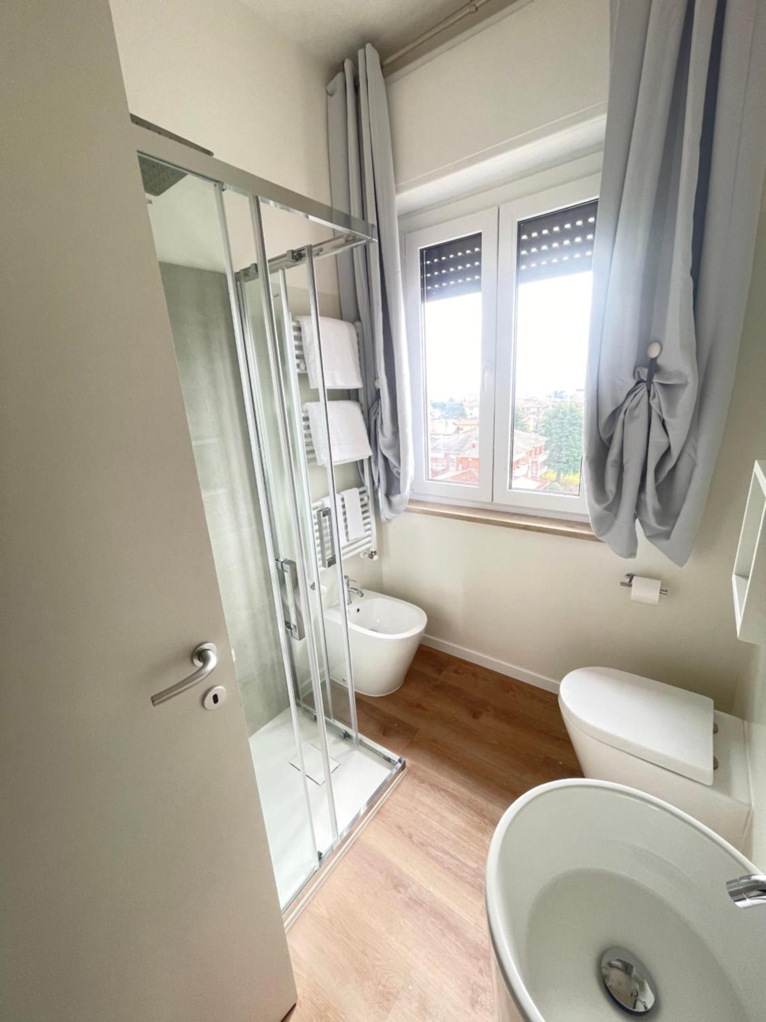 Sky Top Apartment Biella Gaglianico Bagian luar foto