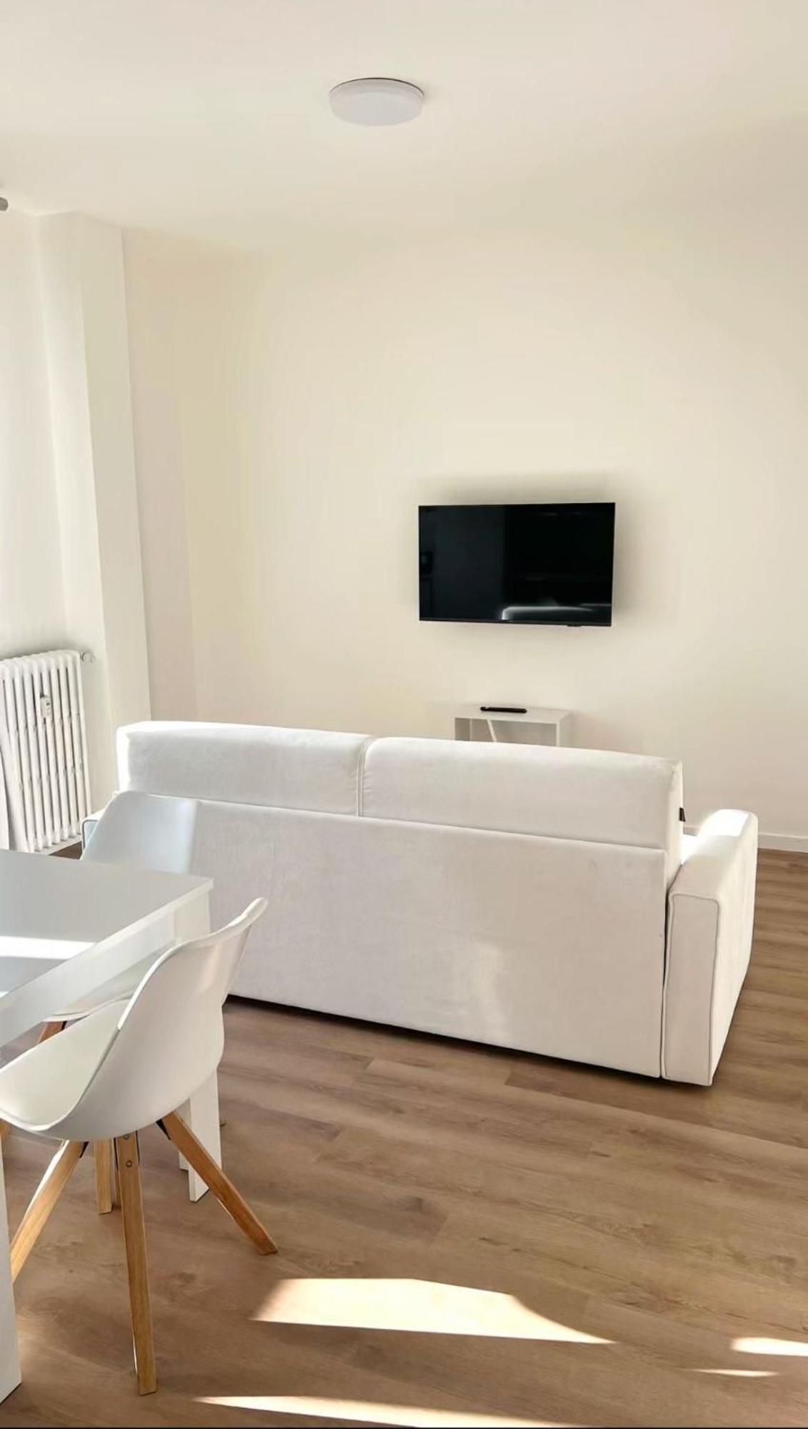 Sky Top Apartment Biella Gaglianico Bagian luar foto