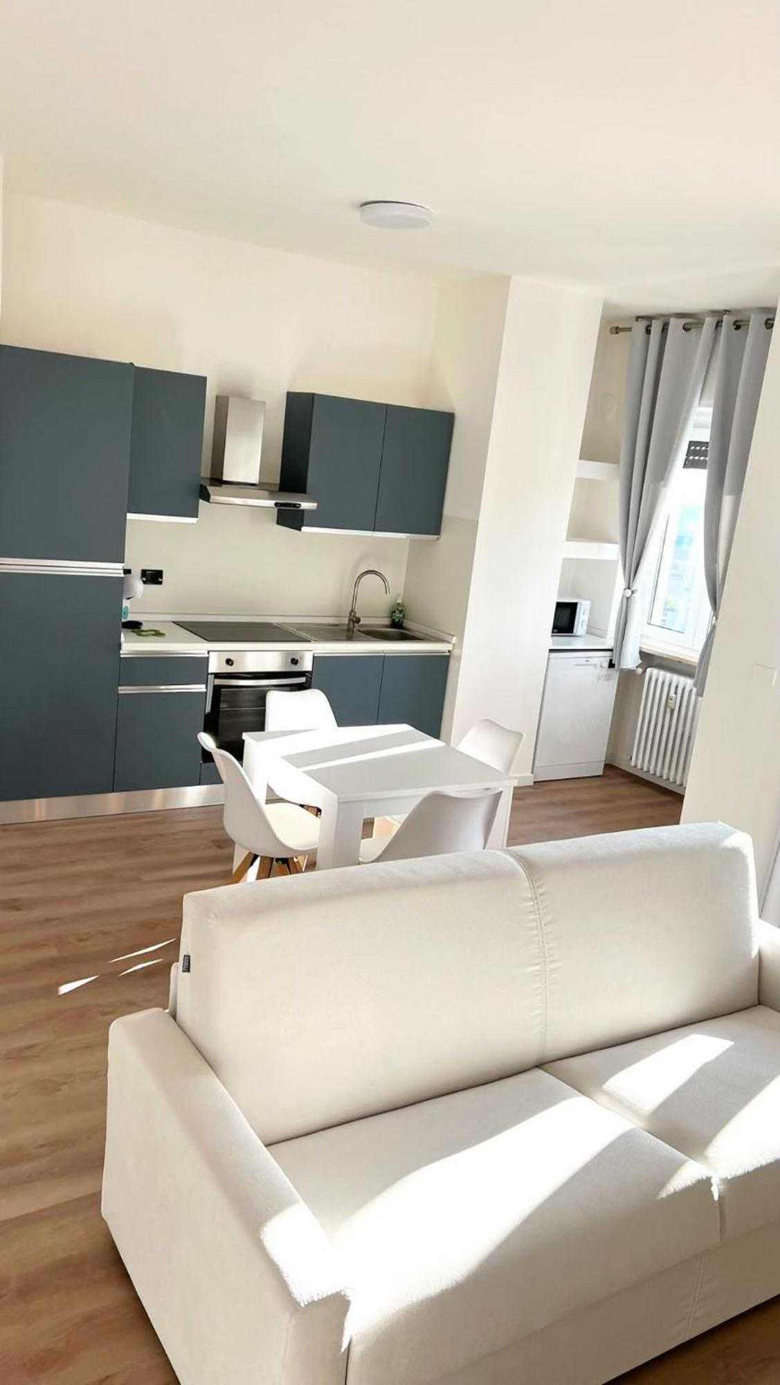 Sky Top Apartment Biella Gaglianico Bagian luar foto